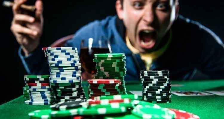 tilt trong Poker